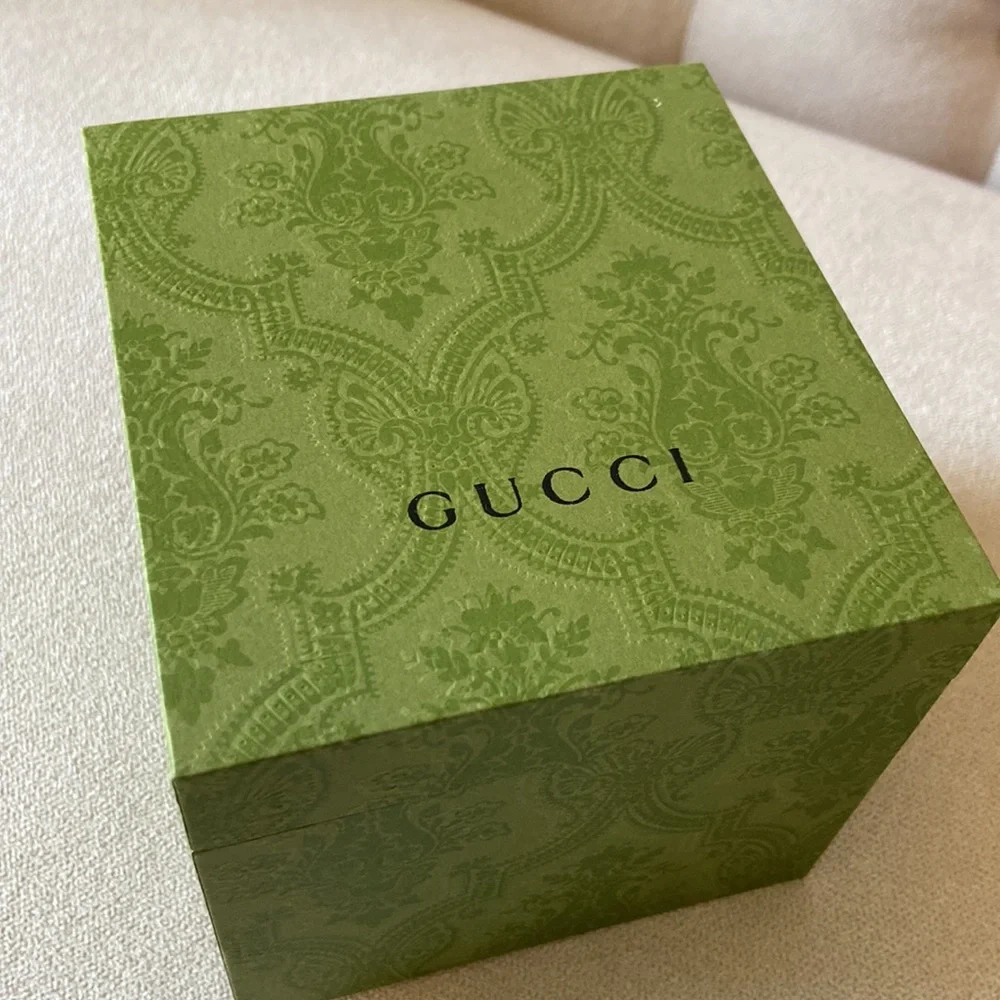 NWT Authentic Gucci Dive Bracelet Men Watch, 40mm - Picture 9 of 9